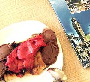 Mennan Dondurma Sutlu Tatlilari Konak Izmir